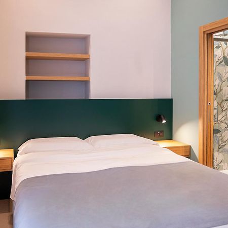 Hotel Dimora Angioina à Naples Extérieur photo