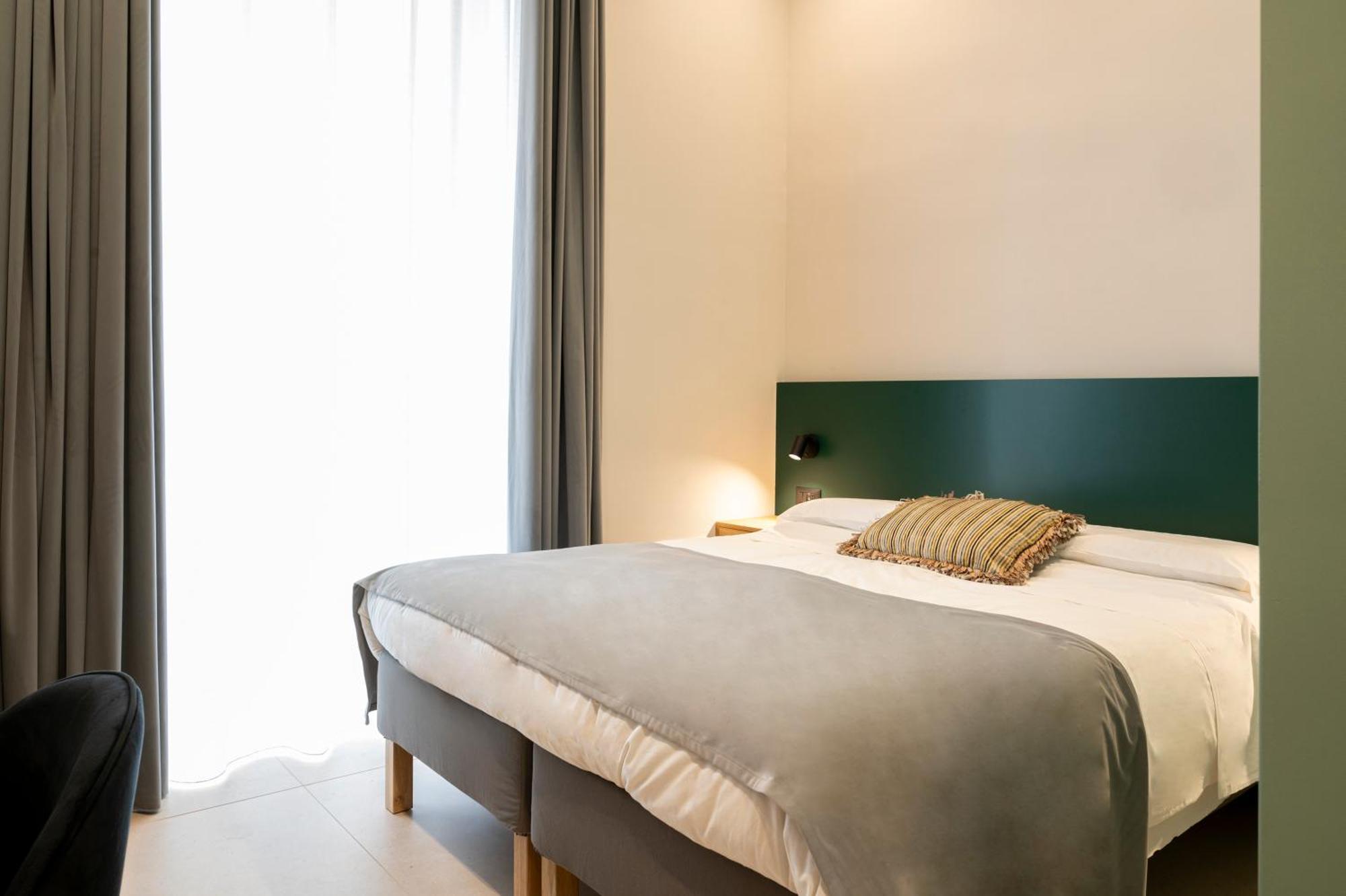 Hotel Dimora Angioina à Naples Extérieur photo