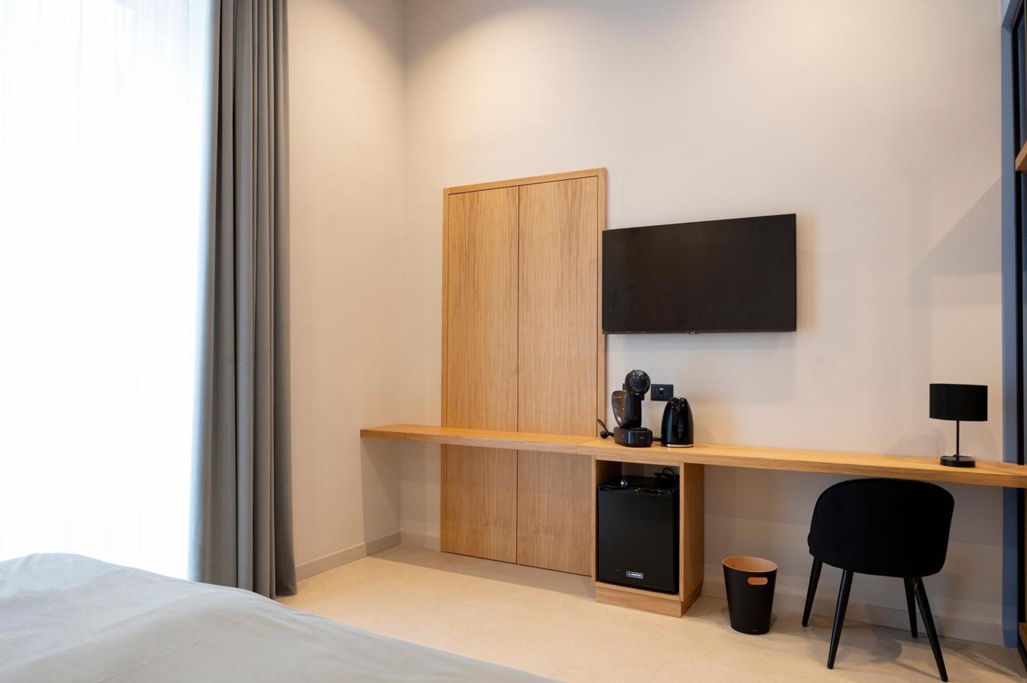 Hotel Dimora Angioina à Naples Extérieur photo